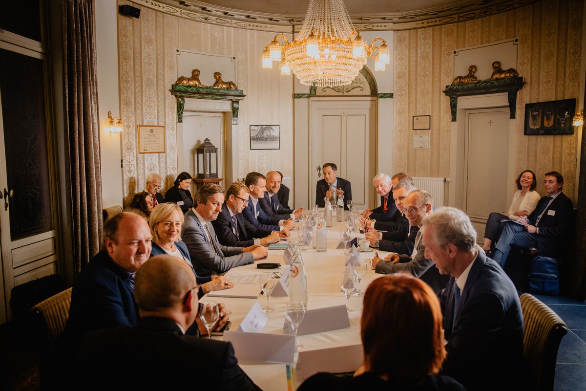 Alexander De Croo en Belgische chocoladesector willen samen werken aan duurzame chocolade