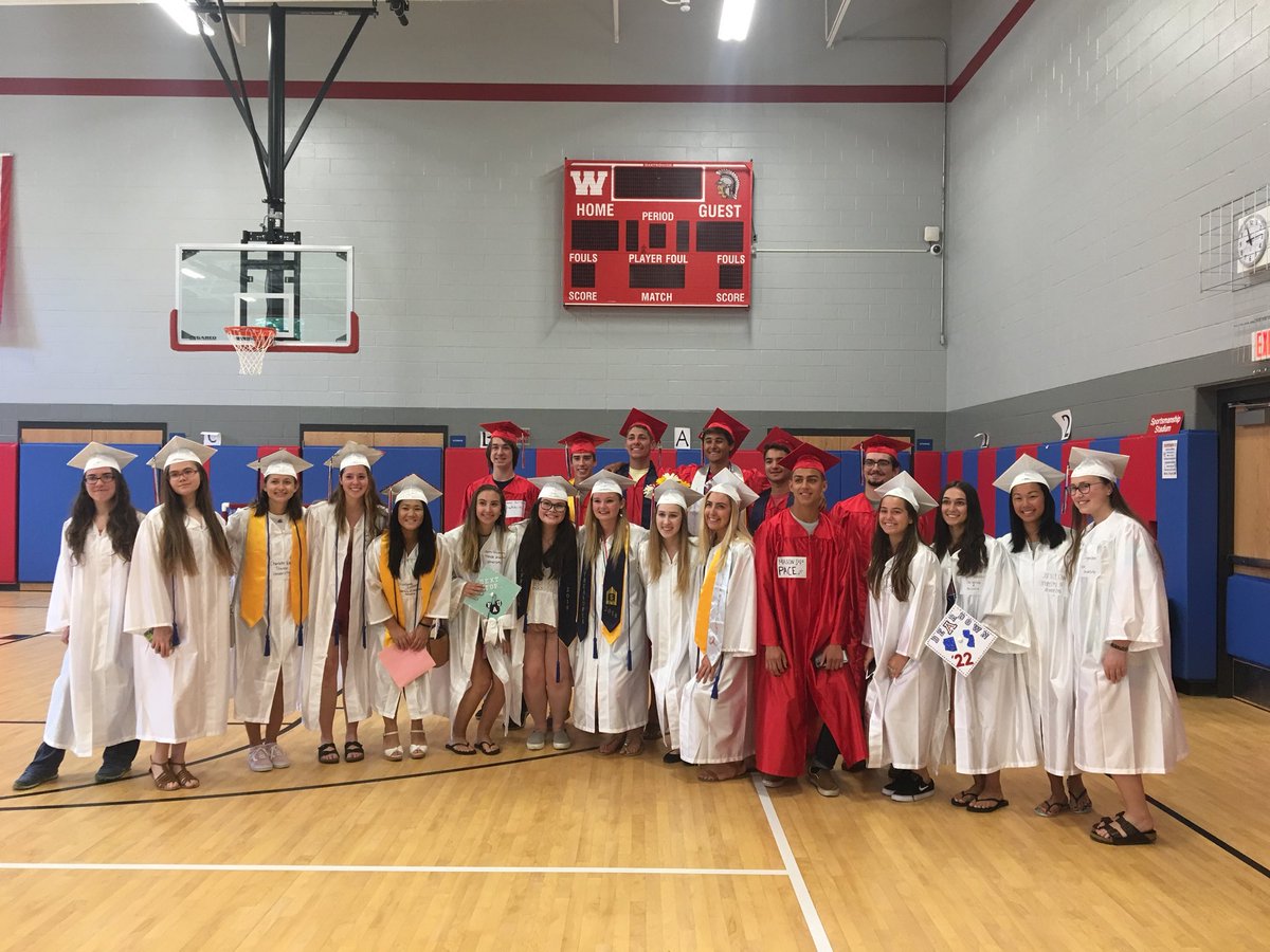 JohnStuppi's tweet image. A great OT School District tradition...the seniors walking through their elementary schools.  @OTClass2018 writing the last pages of their #SpartanLegacy. And now the tears begin....
