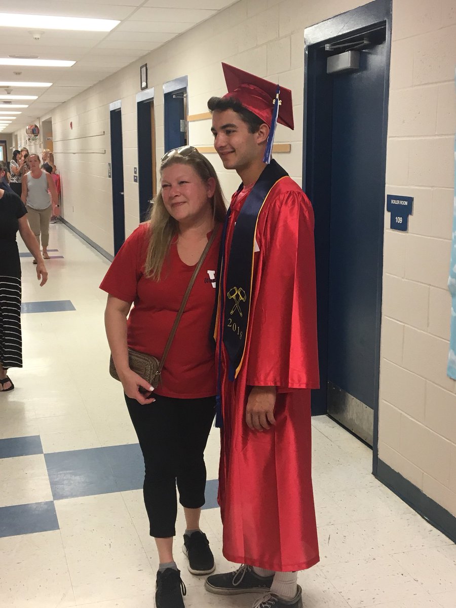 JohnStuppi's tweet image. A great OT School District tradition...the seniors walking through their elementary schools.  @OTClass2018 writing the last pages of their #SpartanLegacy. And now the tears begin....