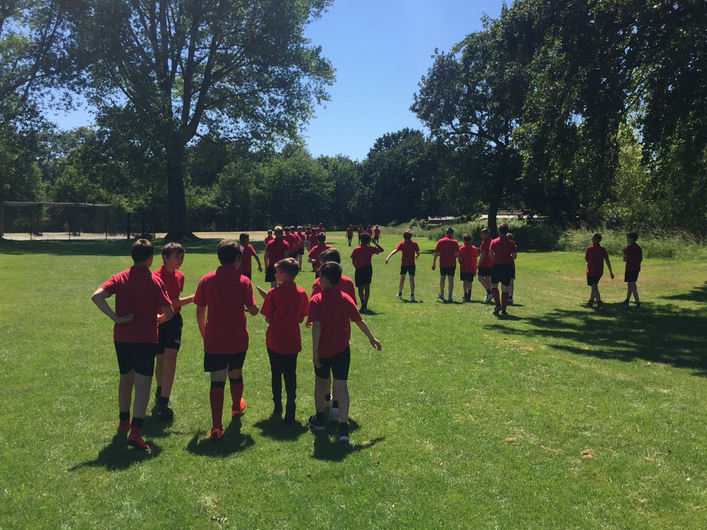 ac_kes's tweet photo. Amazing effort from the Y7’s today for the @YouthSportTrust Kings Lynn - Moscow sponsored walk (1877 miles!) Proud of all the positive contributions! 220+ miles walked!Great turn out for the Fun #WorldCup Football 5 aside too! #NSSW2018 @WillSwaithes @kesacademy @WestnorfolkSSP https://t.co/dNmfzh7Gyr