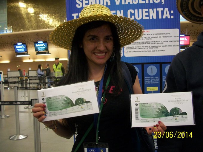 Watch loren's leaked NSFW photo on TwXstars