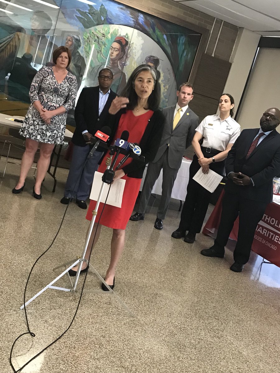 ChiPublicHealth's tweet photo. “We are grateful to the @kennedyforum and @NAMIChicago for their investment in behavioral health. By working with our partners, we are demonstrating our own investment in building the City’s mental health system.” - DJM #CITTraining https://t.co/9QANFv0JTc
