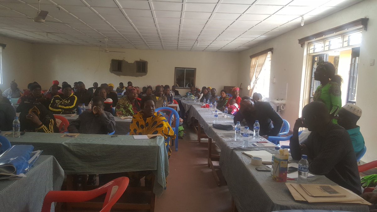 stephen_maluka's tweet photo. Training women, male champions, community leaders &amp; health providers to deliver key MCH promotion messages in Tanzania #innov8MNCH https://t.co/n7AJcdTw8C