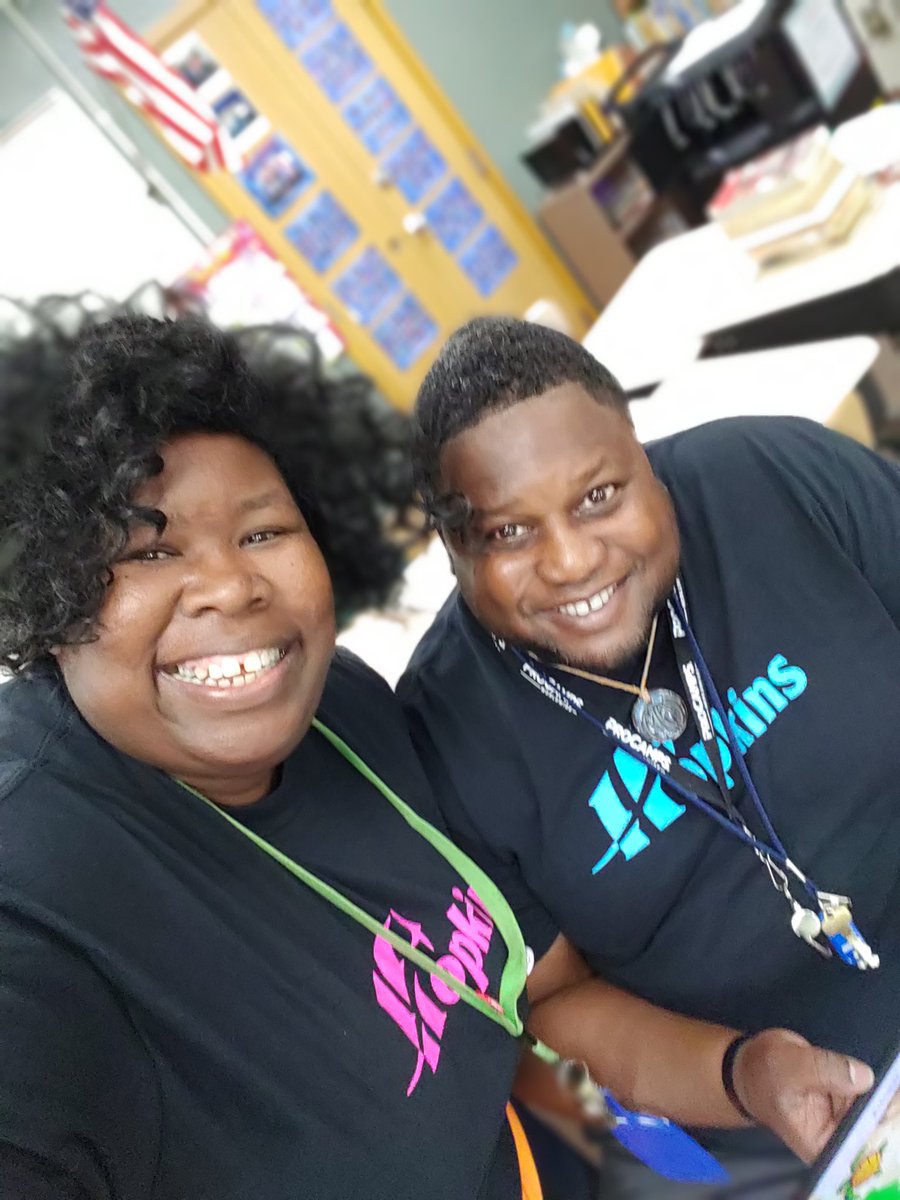 MaeGruss's tweet photo. Camp Royal Day 1 #mathtech410atitagain #funtimes @Hopkins270 https://t.co/RWcceyXiRt