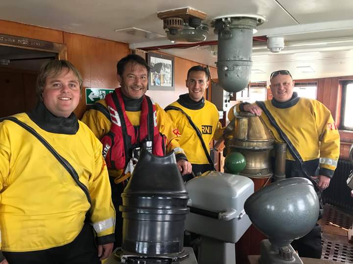 Good to see the guys <a href="/MVRossRevenge/">Radio Caroline Ross Revenge</a> yesterday for our casevac exercise. Great to see the studios in action (👍Music) and meet the team on a very hot day! #WoolyBear &amp; Drysuits 😎😰😁 <a href="/WestMerseaRNLI/">West Mersea Lifeboat</a>