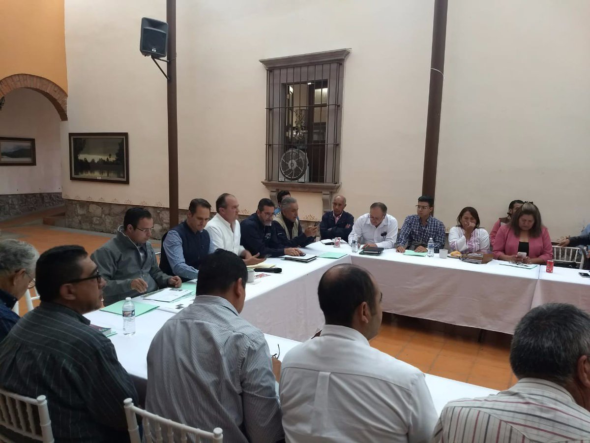 incarural's tweet photo. Consejo Estatal de desarrollo Rural Sustentable:
SAGARPA, SEDARH, INCA, FIRA FN, SEDESOL, CDI, UASLP Sistemas Producto. San Luis Potosí. https://t.co/c0DRNSYeyZ