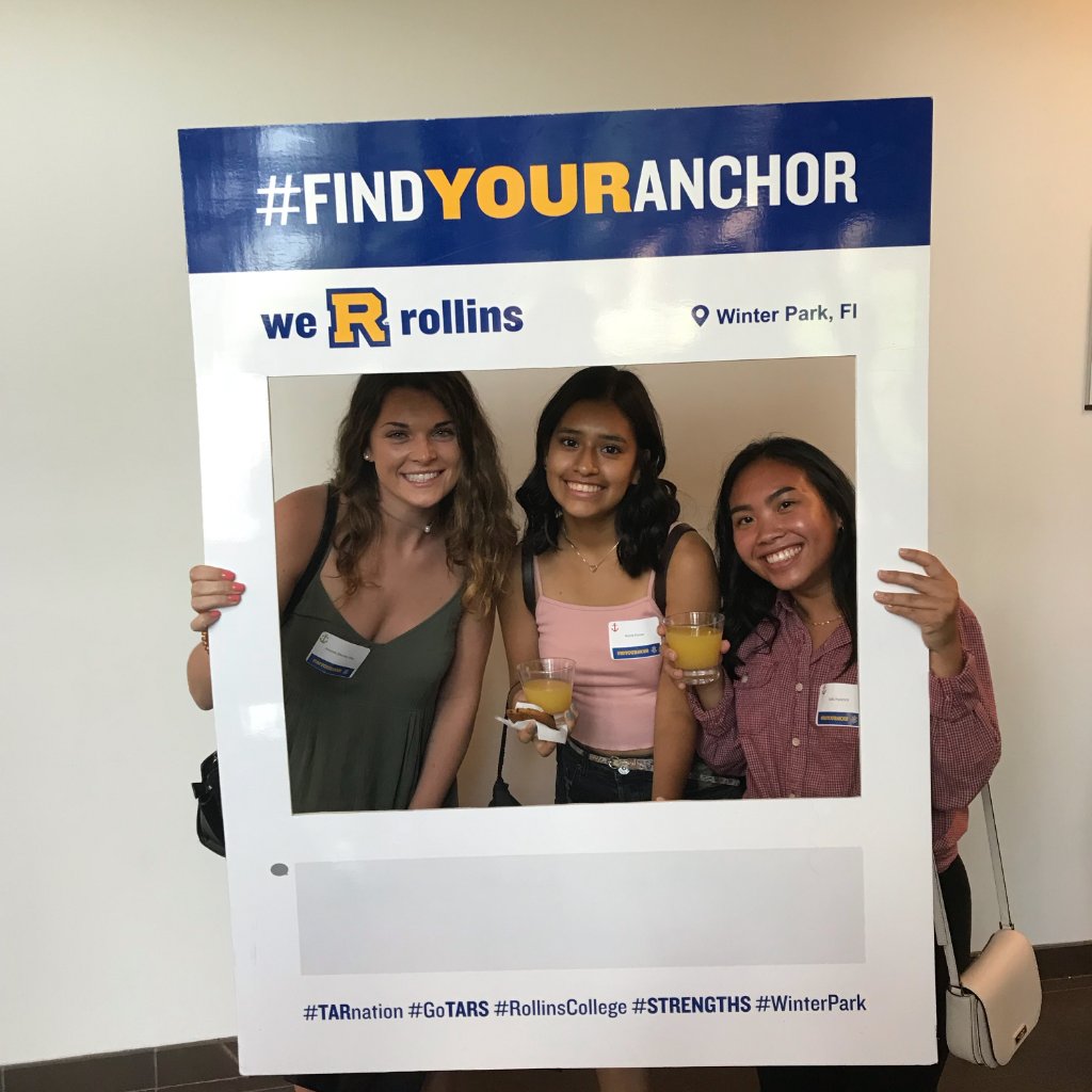 rollinscollege's tweet photo. Thank you everyone who came to the the #FindYourAnchor ⚓ Social this weekend!
Can't wait to officially welcome the #Classof2022 to campus in August to start their #RollinsLife! https://t.co/XJSnyHQXgj