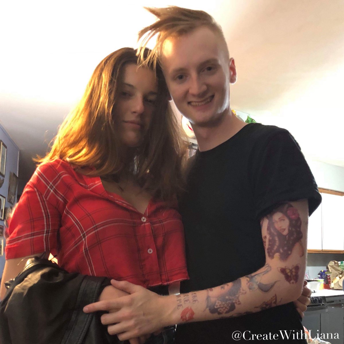 createwithliana's tweet photo. Behind the scenes of #Belladonna Tatting up Alexander!

#TinsleyTransfers #MakeupArtist #SetLife #AlectoProductions #MiniSeries https://t.co/KyBQtPEn7u