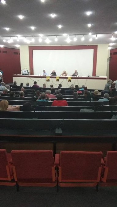 View image on Twitter