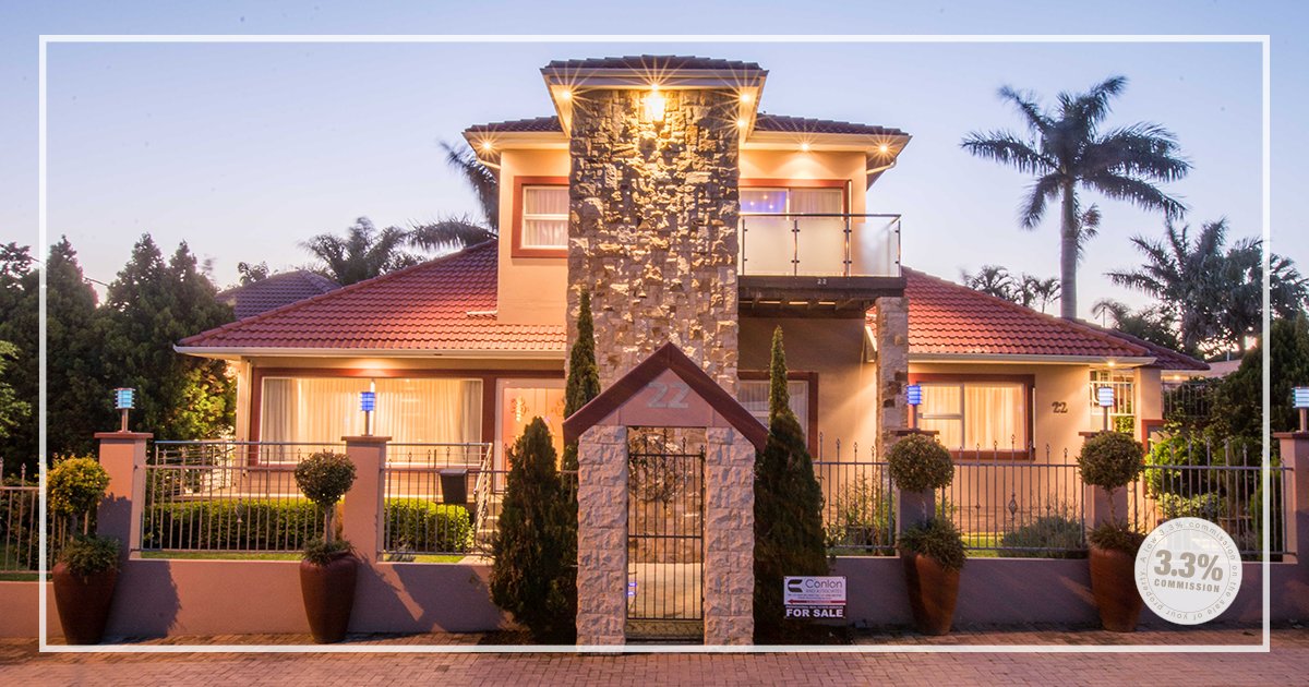 ConlonProp's tweet photo. #EASTLONDON #REDUCEDPRICE

Asking: R3 120 000
Erf: 1020 sqm
5 beds | 3 baths | wet bar | entertainment area | sparkling pool | 4 x garage
#BonnieDoone

https://t.co/3kLZDiZZ1q

#ConlonProp #EastLondonProperties #ThreePointThree #HouseHunting #HomeSale #RealEstate #LuxuryHomes https://t.co/ML5Jebcu3m