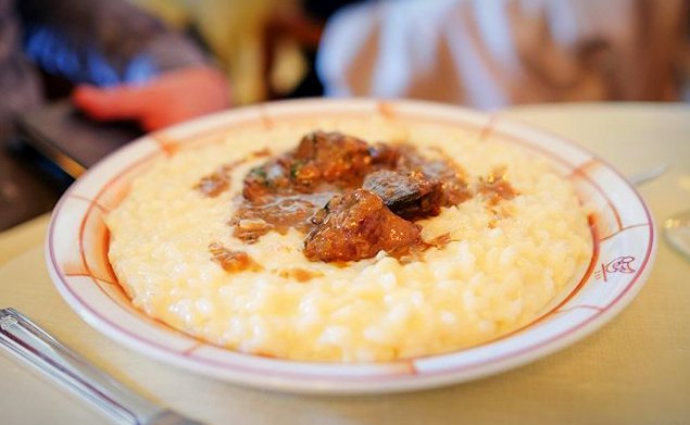 Have you tried our Risotto di Fegatini? It's a must.