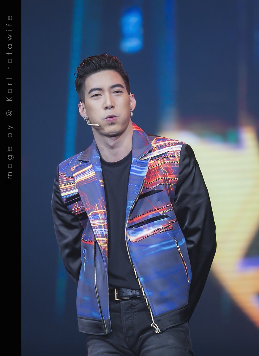 รูป #7wondersconcert2018 Day 1 [23/6/2018] ส่วนนี่ก็ ความภูมิใจของบ้านหมูและชาวค่ายมวย ภ. ภาคิน #โตโน่ดีแดนซ์ #คิงอ๊อฟแดนซ์ #เสต็ปเทพ ไม่เหนื่อยเลยยยยยย <a href="/mootono_pk/">โตโน่ ภาคิน</a>