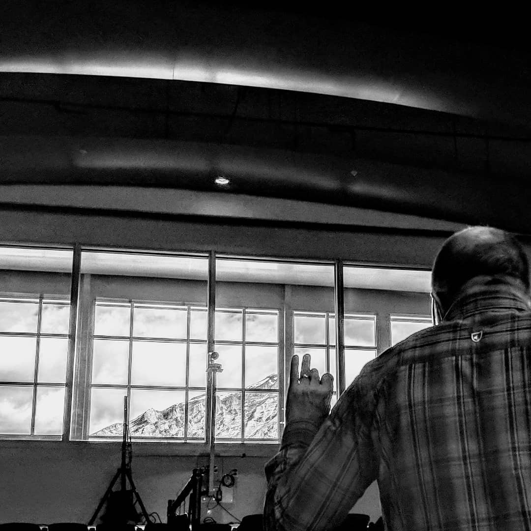 IntContemporary's tweet photo. Steven Schick leads #EnsembleEvolution in the first rehearsal of George Lewis' P. Multitudinis at @banffcentre https://t.co/spF6f86Ca6