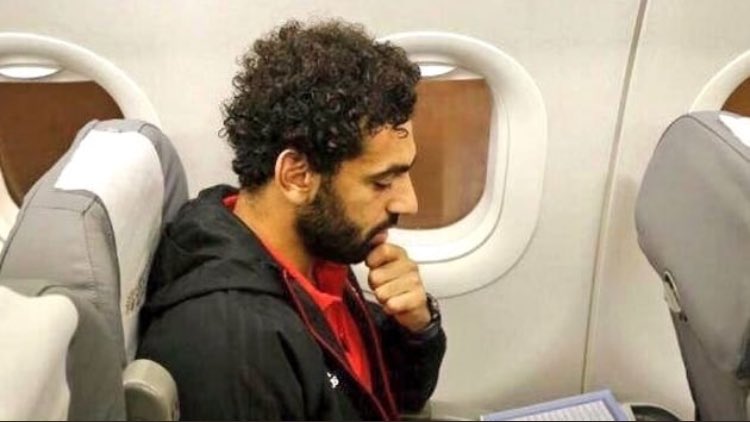 Khoomz_'s tweet photo. Mo Sala CV
Didn't win a trophy
Finished 4th - 25 points adrift from #ManCity
Knocked out of the #LeagueCup by Leicester
Knocked out of the #FACup by West Brom
Lost the #UEFA final
Eliminated from the #WorldCup (group stages)
Won “Best Player” award (#Barcleys) https://t.co/NKO9sqYP8c