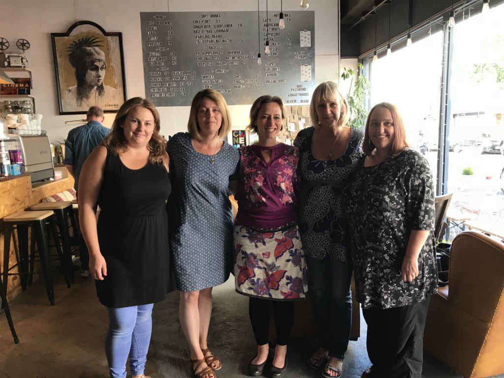 LillianCraze's tweet photo. Such a fantastic afternoon listening to Amanda @optimalclamping and the massive benefits of delayed cord cutting/clapping, @KatiBYIL poetry and BBC Homebirth docementy!! Plus the fantastic @birthkitinabox arranged for the showing of #Freedomforbirth - https://t.co/zvR4aL3pcp