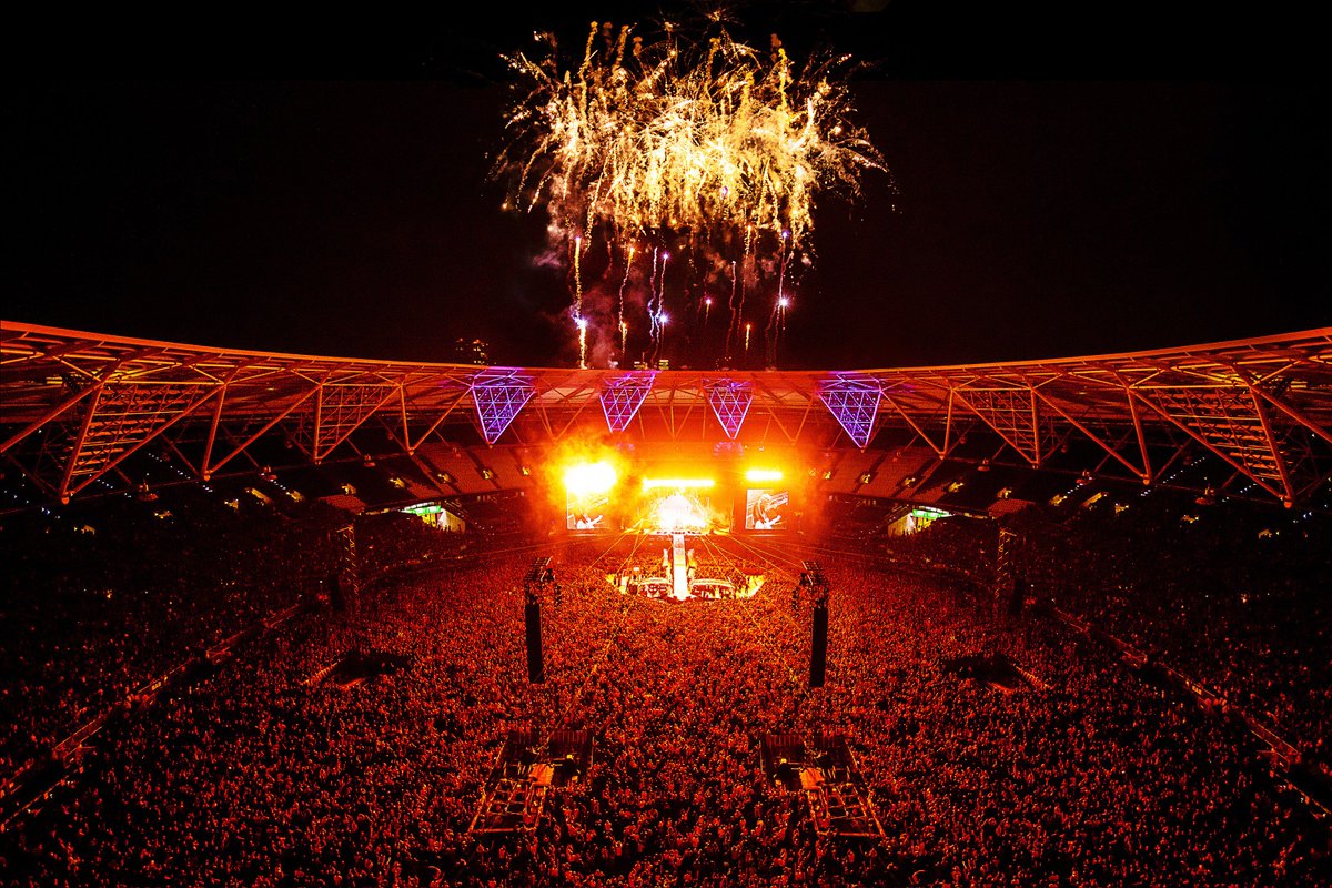 Still buzzin <a href="/LondonStadium/">London Stadium</a>!!

📷 @GrahamJoyPhoto