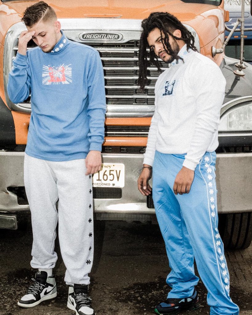 everybodyeatsfl's tweet photo. check out @UnMatchedCC a New Jersey based street wear line https://t.co/R9hXdexOPR