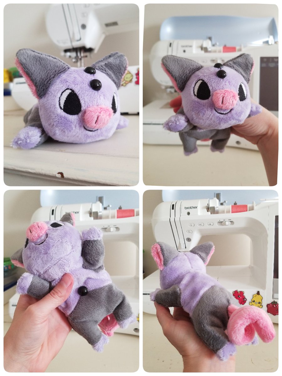 BubbleRhapsodys's tweet photo. I've been wanting to make my grumpig kuttari for a few years, finally I have one ;w; I'll make the sleepy face one later! #grumpig #pokemon #kuttari #fanart #handmade https://t.co/GDtMHgvTsv