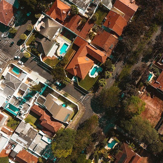 California is at the top of the list of best US states for solar energy ☀️ If you’ve considered making the switch to solar, there are 5 important things to understand that will help you feel more comfortable with the process
〰️
Visit our link in prof… ift.tt/2Kg71vZ