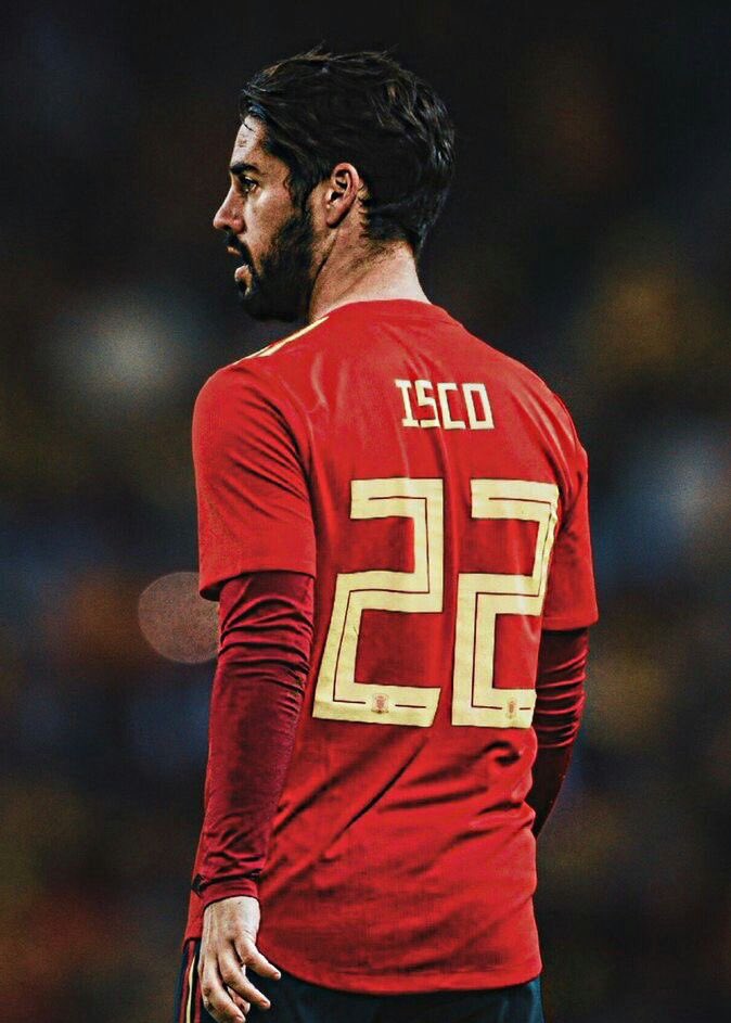 ARTESrealmadrid's tweet photo. MAGIC ISCO!! https://t.co/LmbdTynP3w