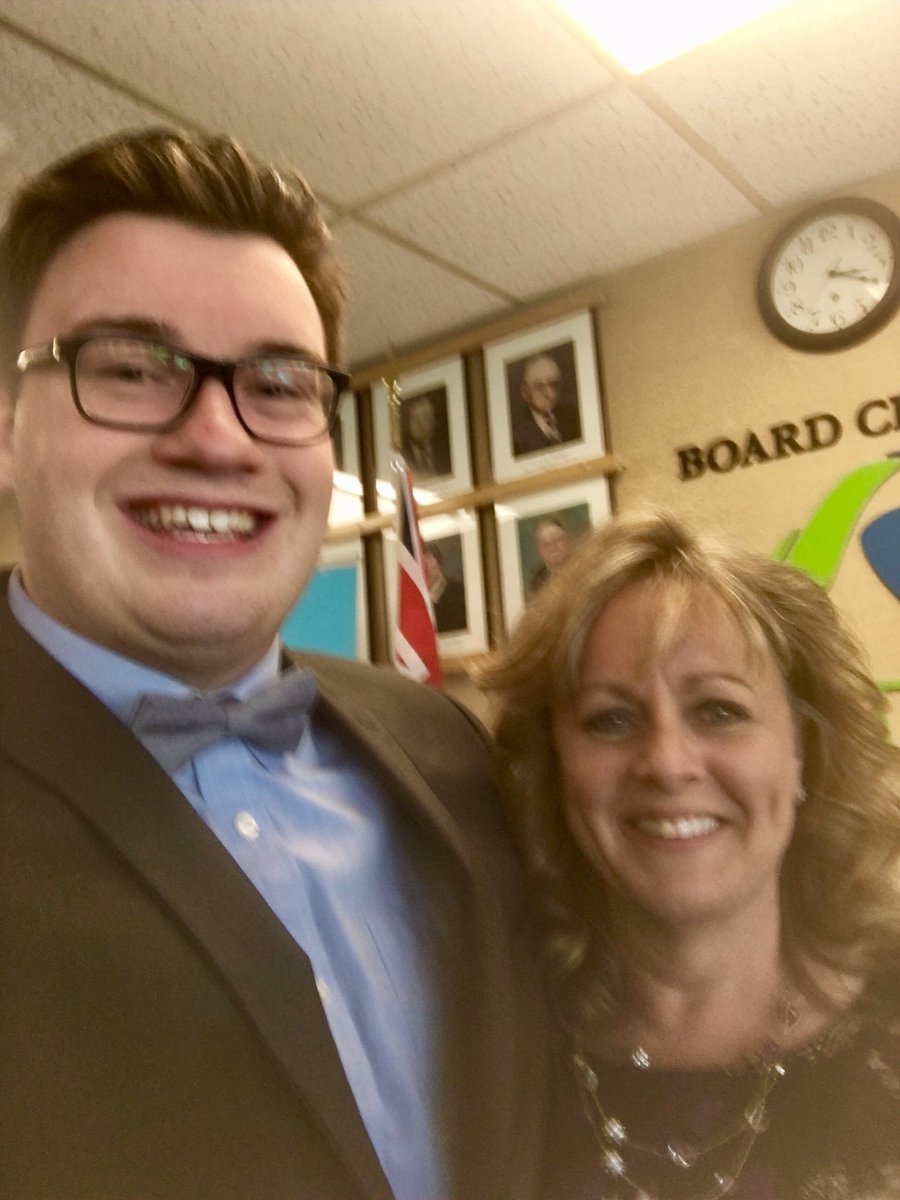 WendyAHewitt's tweet photo. I'm not much for sharing selfie photos but in honour of our @RCDSBStudents @Nic_Edge1
I'm sharing one taken today as we said goodbye to student trustee Nic at his last official board meeting! #UniversityBound #BoardMom #NeverStopLearning https://t.co/LMOZu7aBsY