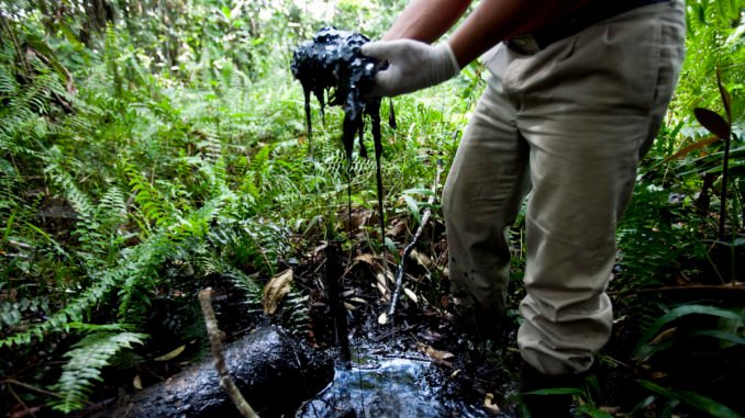 amazonwatch's tweet photo. 10,220 days ago Texaco (now @Chevron) abandoned its Ecuador oil fields &amp; left behind 16 BILLION gals. of toxic waste poisoning people &amp; rainforest. Since then, it has spent approx $196,000 PER DAY not to clean up, but to attack its victims &amp; try to escape justice. #CleanUpEcuador https://t.co/O7GZWqsGK4