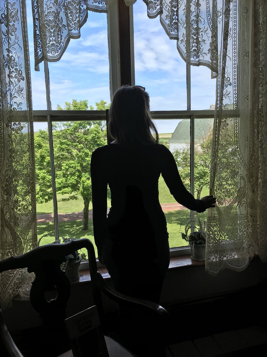 jessicaecyoung's tweet photo. Still imaging what kind of Montgomery superhero I want to be as I wander through all of #LMMontgomery ‘s old haunts in Cavendish - thanks to @SfTrinna and her engaging and thought-provoking presentation (through video!!) that closed #LMMI2018 @LMMI_PEI #superhero #creator #writer https://t.co/soJhr00rdO