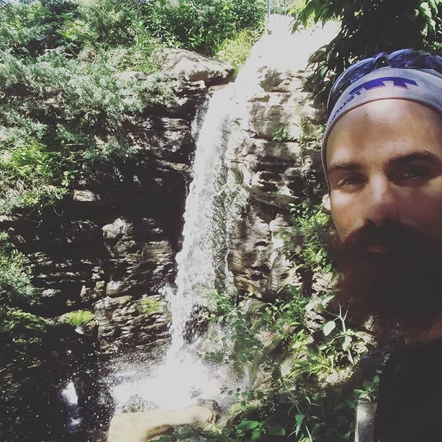 ClaytonGray109's tweet photo. Early day =  #bliss @rbgcanada #rockgarden. Little home away from home. #hamont https://t.co/NlpVqgr8i9 https://t.co/GO2y8Mqq52