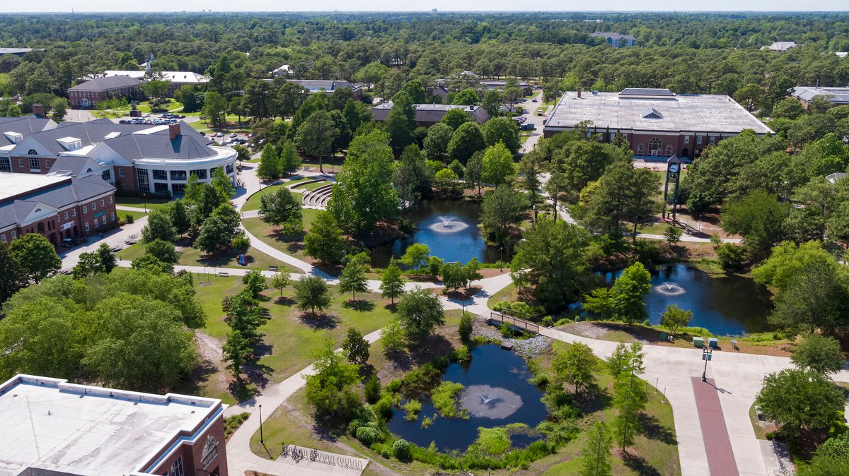 UNCWilmington's tweet image. A Seahawk’s-eye view of our beautiful campus!