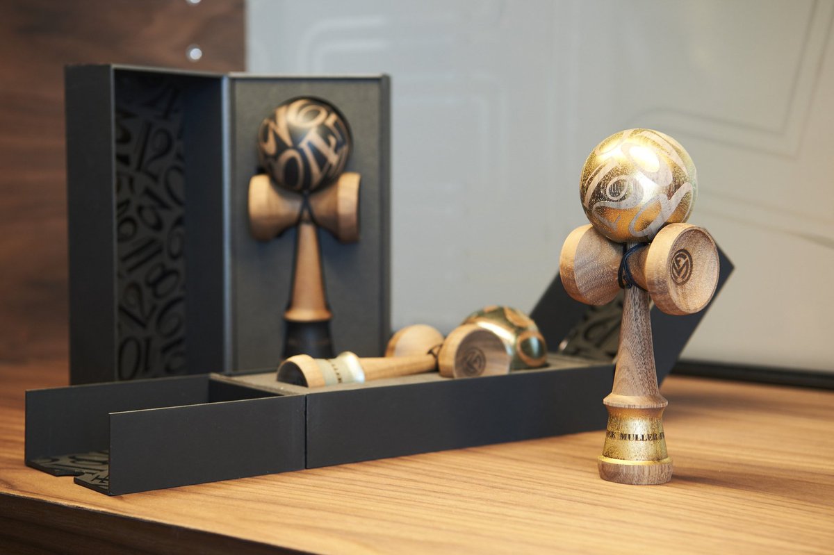 FRANCK MULLERけん玉 黒/金 FRANCK MULLERけん玉 黒/金 Franck Muller