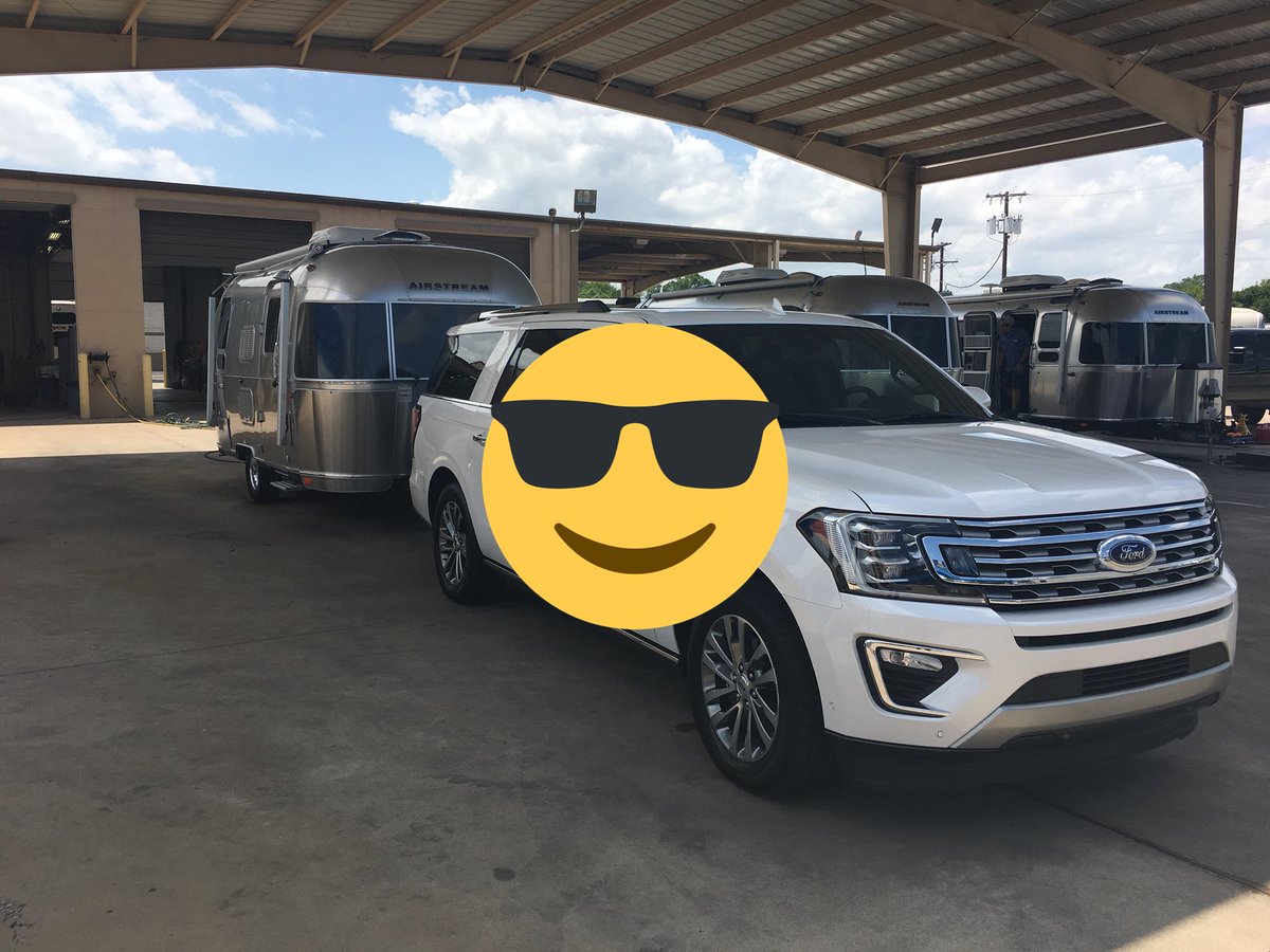insidedriver's tweet photo. On the road with Ford and Airstream Expedition and Tommy Bahama edition — first overnight is KOA Lake Livingston/Onalaska. https://t.co/c4jTDfheCC
