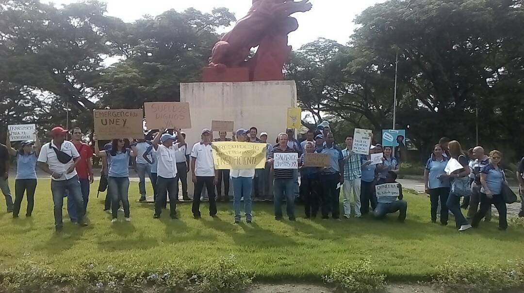 Trabajadores  UNEY tweet media