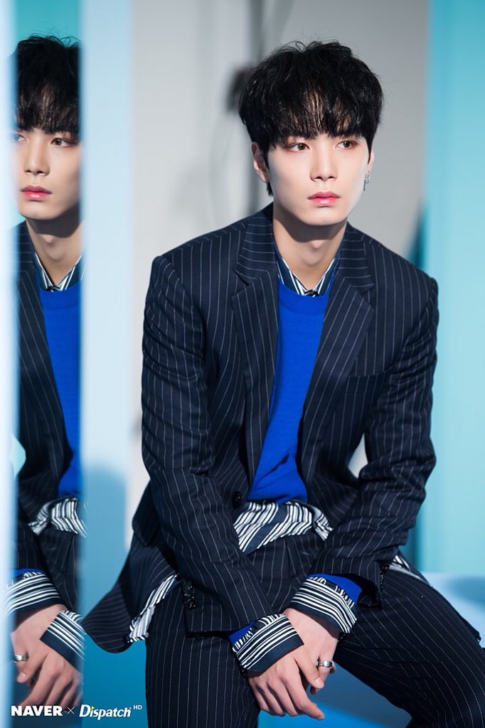 mimi🐢 Twitterissä: "NU'EST W JR Kim Jonghyun from Dispatch HD Photo of  Who, You Jacket Shoot (3) #NUEST_W #DEJAVU #WHO_YOU #뉴이스트W #JR… "