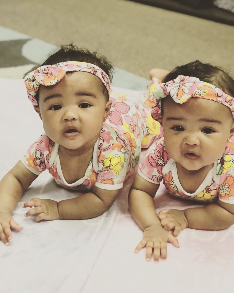 stella_desiraye's tweet photo. Mommy’s girls 👶🏽💛👶🏽💛 https://t.co/h7xsPtA03v