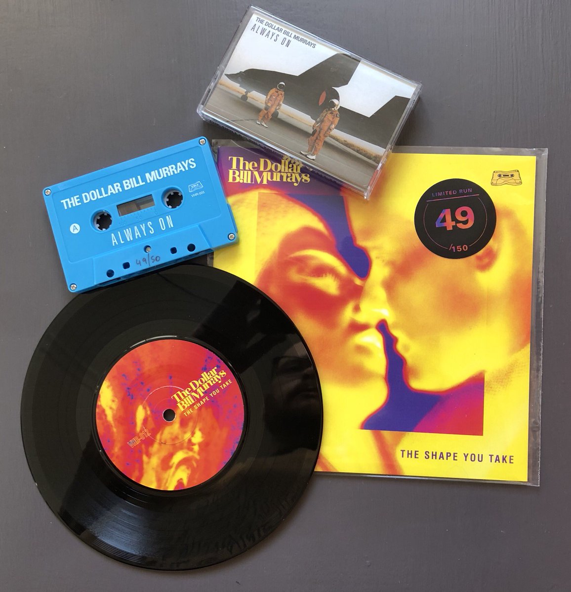 Save some bills when you double your Murrays!!

We’re chucking the last few copies of <a href="/DllrBillMurrays/">The Dollar Bill Murrays</a> ‘Always On’ tape in with their new 45 as a cheeky bundle!

Grab it from our shop or valleyheatrecords.bandcamp.com/album/the-shap…