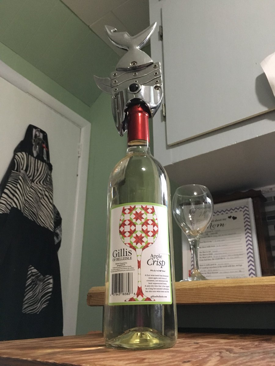 When your local grocery store starts carrying wine 😍