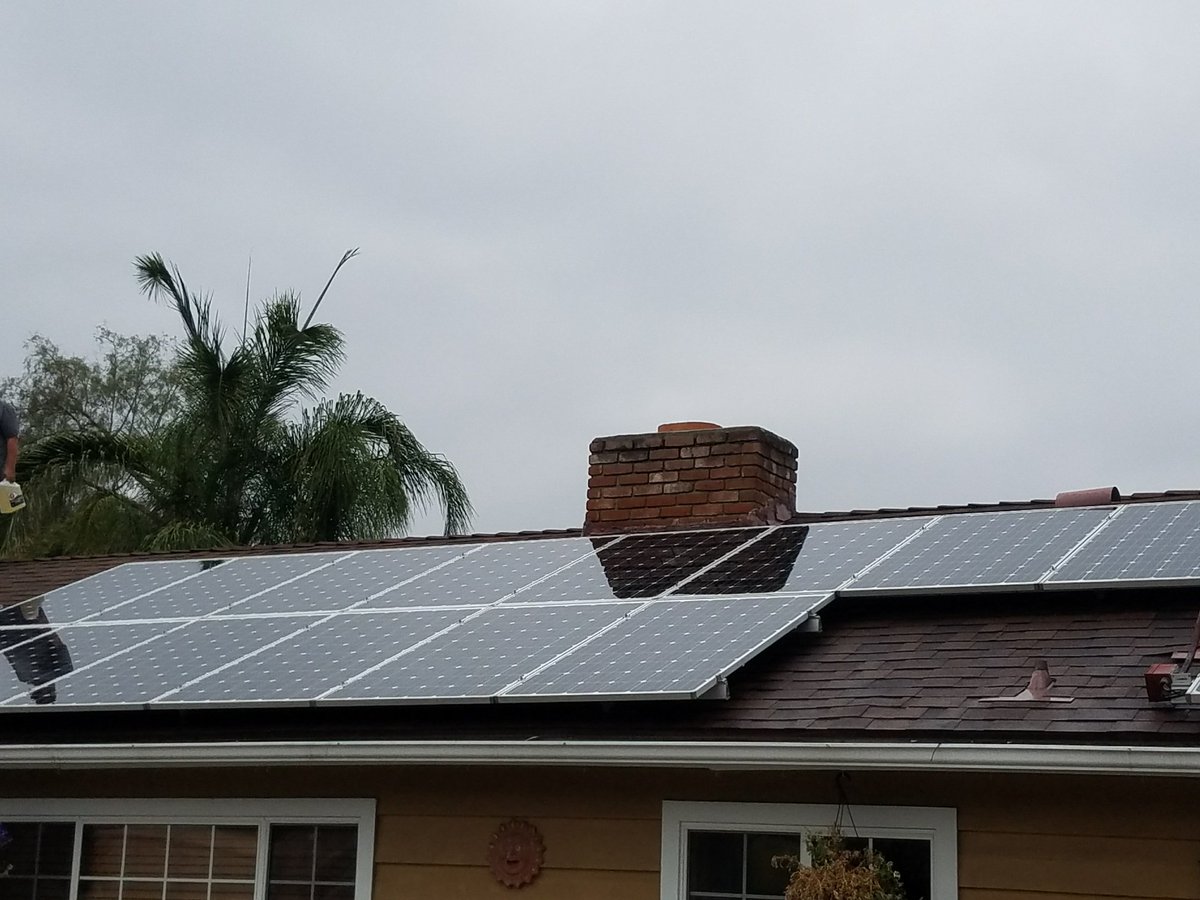 SolarCare_SD's tweet photo. First cleaning job! Thanks Kim Pearson!
Book your cleaning today at https://t.co/cdutr0OGvZ #advancedsolarcare https://t.co/91u5gvFwqd