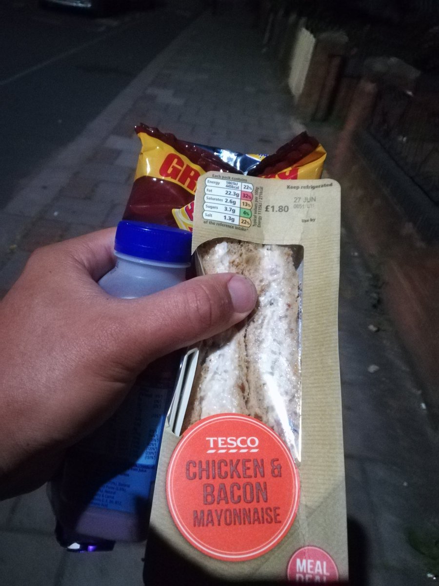 BastionDarren's tweet photo. My #RawSnacks tonight https://t.co/I5quJh5tmo