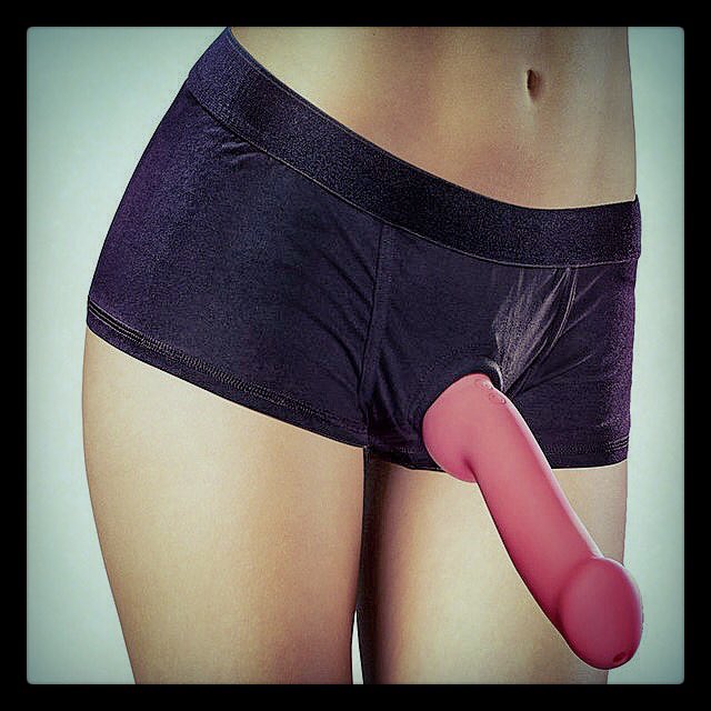 dallasnovelty's tweet photo. .@BlushNovelties #Temptasia #Black #BoxerBrief #StrapOn & #FTM #PackerHarness #weartopack #weartoplay #fullcoverage #FemaleToMale #PackandPlay #FTMPacking #straponplay #wideelastic #softstretchy #innerpockets #silicone #Oring #dildos #dongs #straponharness https://t.co/XHNiqTuM7R https://t.co/g6OgagUulm