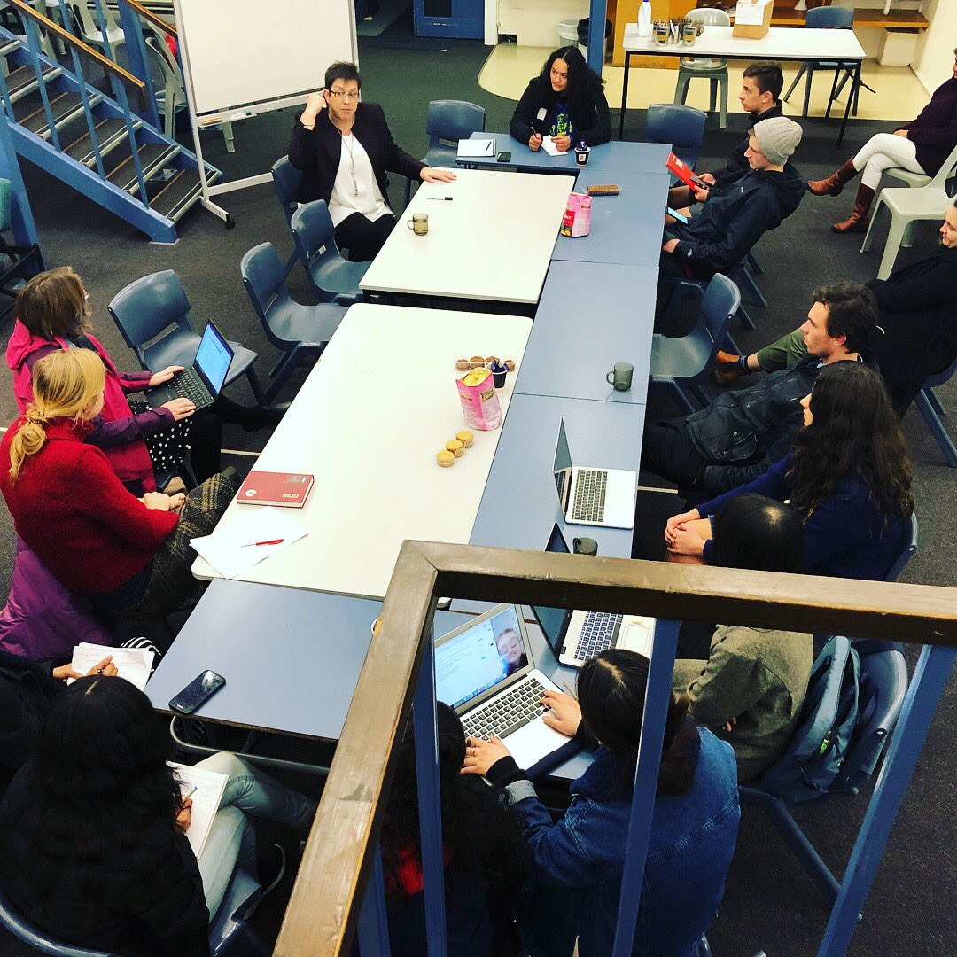 @TekronGPS@amandasantosceo takes YES teachers and students through some techniques on cold calling... @Wellington_NZ <a href="/youngentnz/">Young Enterprise NZ</a> #YES2018