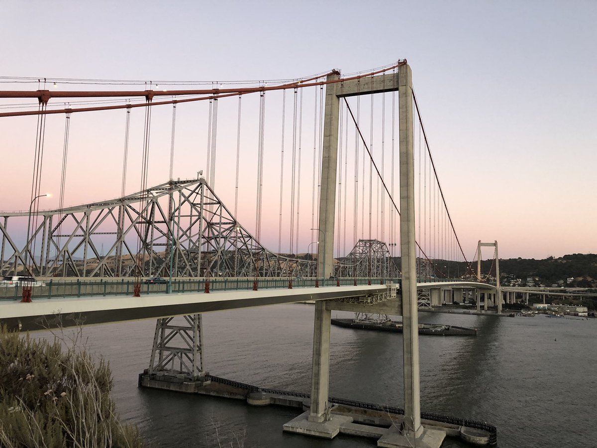 raudelwilson's tweet photo. Finished off the night with a sunset walk with Grace. A total of 2.5 miles roundtrip over the @CarquinezBridge  #Vallejo #Crockett #CarquinezBridge https://t.co/EduB6AwONi
