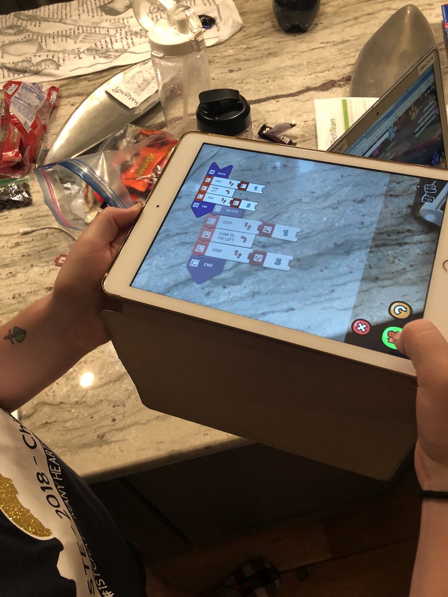 lekadegroot's tweet image. .@karliewood2 learning how to code with Scottie Go!  @NetictechUK #elemcode #ISTE18 #1stchat #csk12