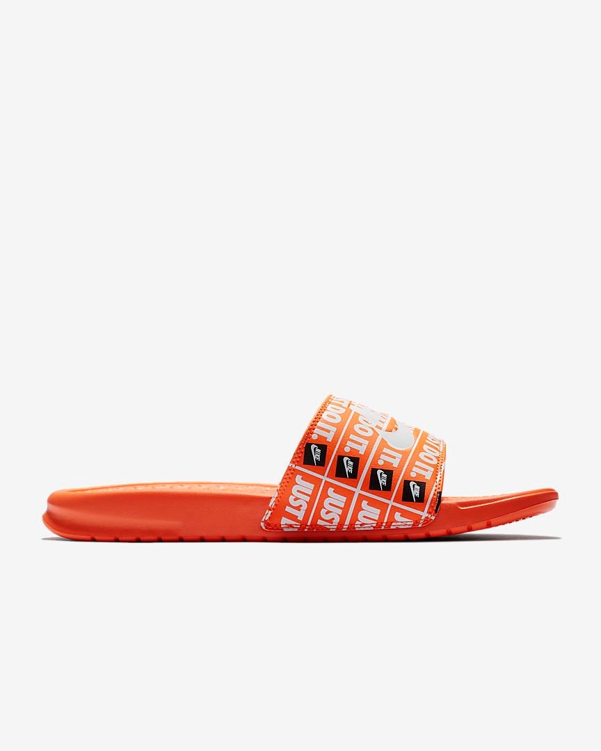 SneakerShouts's tweet photo. ICYMI: The Nike Benassi "Just Do It" Logo Slides in Orange dropped for only $25 + FREE shipping 

BUY HERE: https://t.co/UXBBpL5Oet https://t.co/CD0arNL160