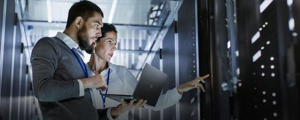 CoherentCorp's tweet photo. Register now to participate in tomorrow’s free #webinar featuring Finisar: Trends and Technologies in #Datacenter Infrastructure. Register at https://t.co/l9KPgFv4oO #datacenteroptics #CommScope https://t.co/hdFHabW69x
