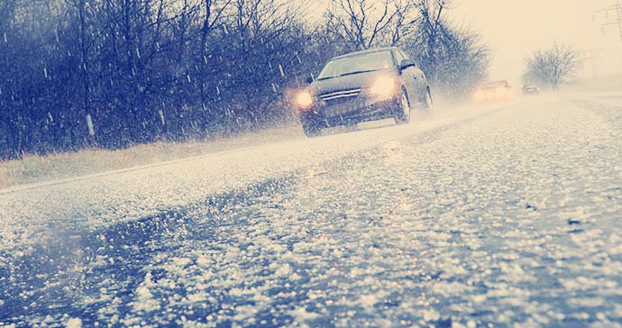 KalTire's tweet photo. With all the peculiar weather we've been getting, has anyone ever been stuck driving in a heavy downpour or hail storm? Here are some tips about driving safely in such conditions. We'd recommend reading this now, not when you need it! 
https://t.co/sm3lb2eiG7 https://t.co/ZsqQX5XHcR