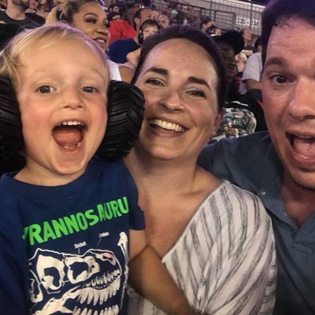 cathi's tweet image. MONSTER JAM!!!!! .
.
.
.
#monsterjam #familyfun #threeyearold #familygoals #boysjustwannahavefun ift.tt/2MpEzF4