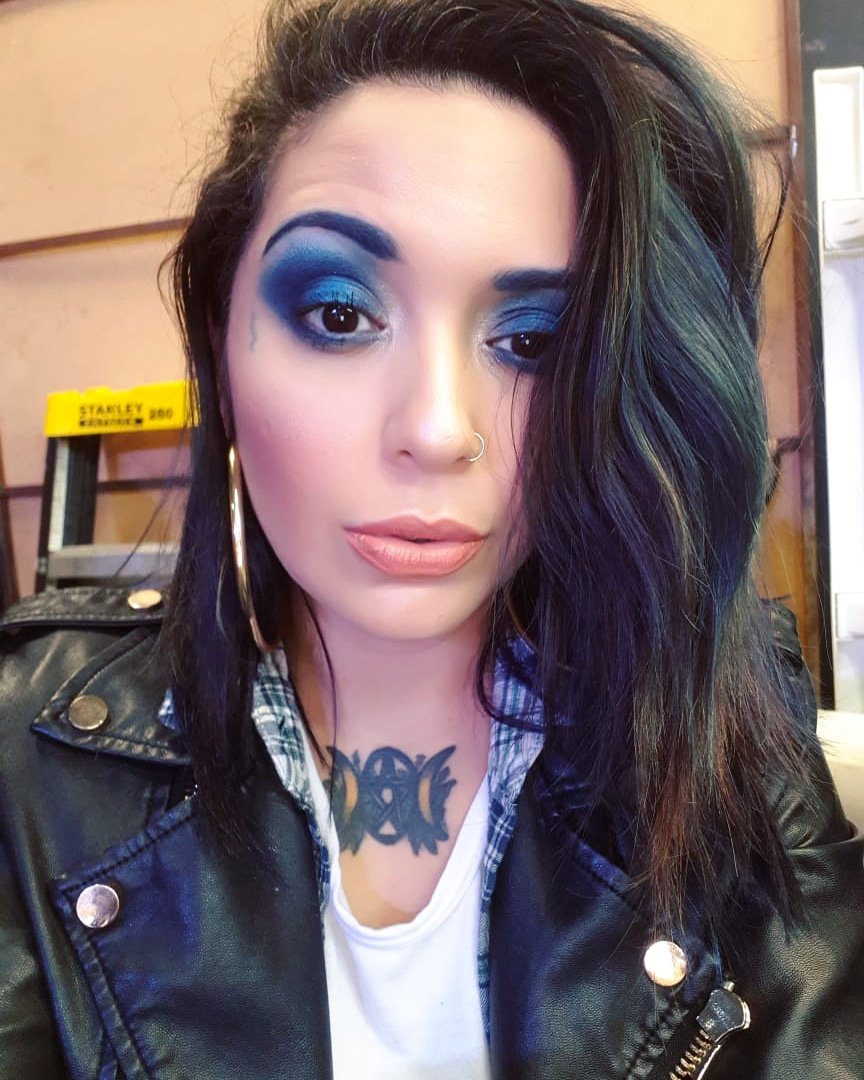 AndreaValobra's tweet photo. En breve en @Tercer_Tiempo por la @RPC_Paraguay hablando, cantando ere erea...💋⚡💥🔥
#LaChicaQueGrita
#BlueBrows
#covergirlparaguay 
@vendomegguarani https://t.co/4A8WAuNU23
