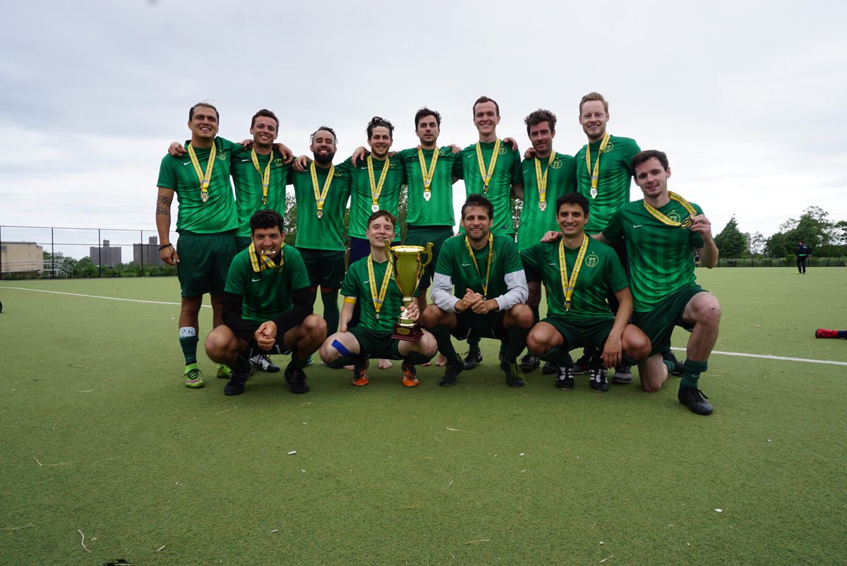 All CSL 2018 champions: From D1 superclub <a href="/Lansdownebhoys/">Lansdowne Yonkers FC</a>’ treble to <a href="/FcUlqini/">Fc Ulqini D1</a>’s historical "invicible" season in the Metro 2 Div. to America F.C winning the Over-38 title in their debut season, <a href="/Onz_11/">Onz Chéry 🇭🇹/ The Haitian Times</a> rallies up all the CSL champions of the season.🏆🍾🎉
tinyurl.com/y8sxpj3w