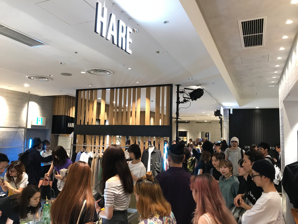THEPOSTERS15's tweet photo. HAREと福岡のサロン「Pia」とのコラボレーションイベントがHARE福岡パルコ店で開催されました！ https://t.co/xUSuaAA3Yf
