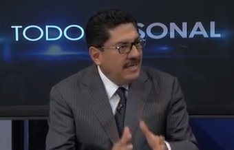 <a href="/ulisesruiz_/">ULISES RUIZ ORTIZ</a> llama a votar por <a href="/JoseAMeadeK/">José Antonio Meade🇲🇽</a>, pero seguirá impulsando un cambio en el <a href="/PRI_Nacional/">PRI</a>. cuartaplana.com/2018/06/URO-ll… #Oaxaca #TwitterOax #Elecciones2018 #BuenLunes